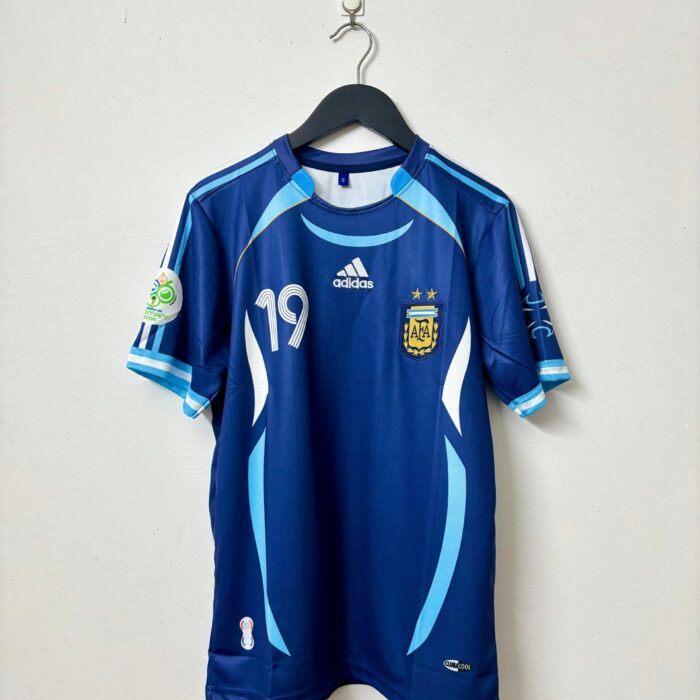 Argentina messi 19